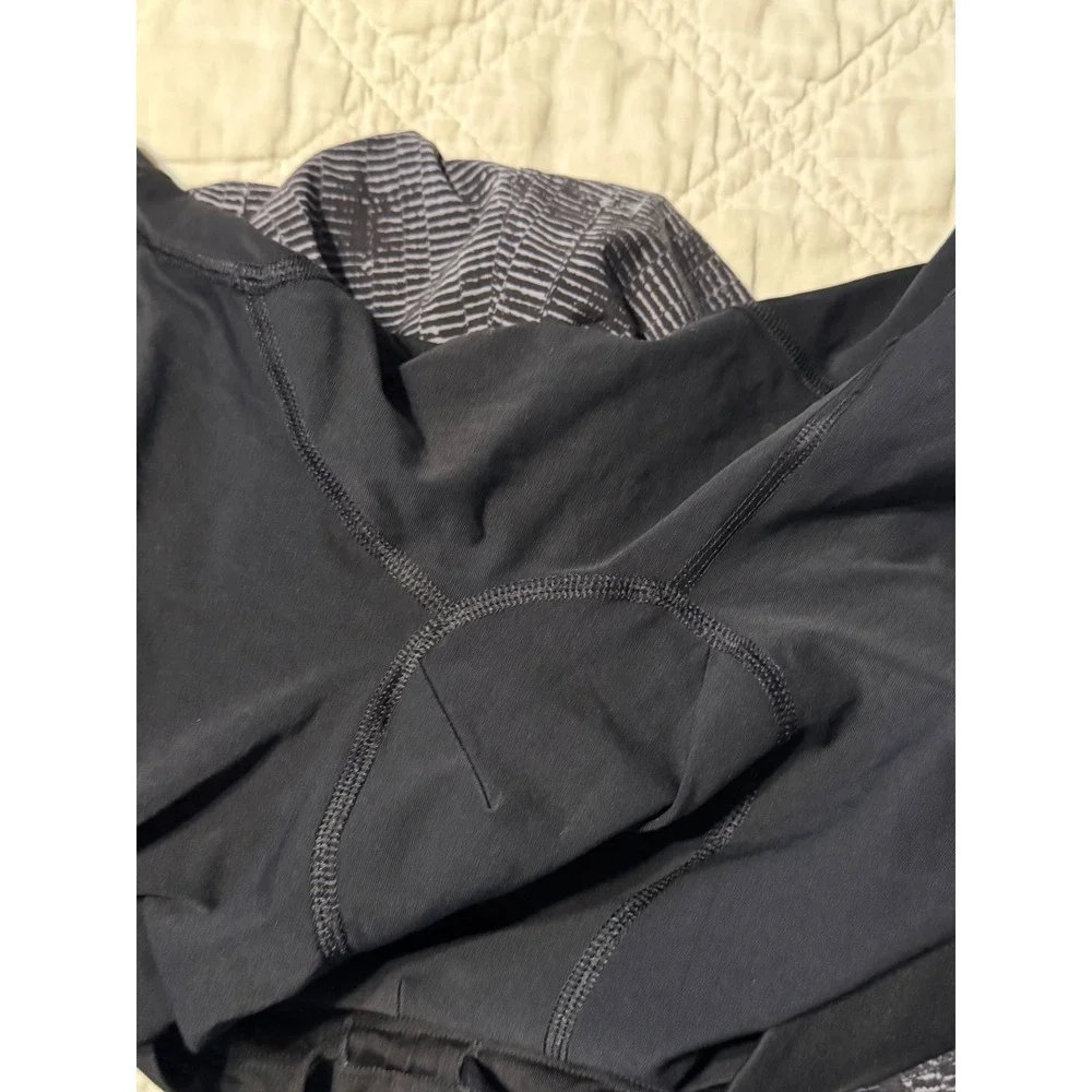 Lululemon The Short Lined Men M Black Grey Linear Glitch Athletic Training Gym